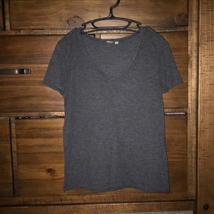 Large grey t shirt